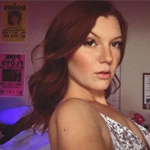 Meet your Posher, Katelyn